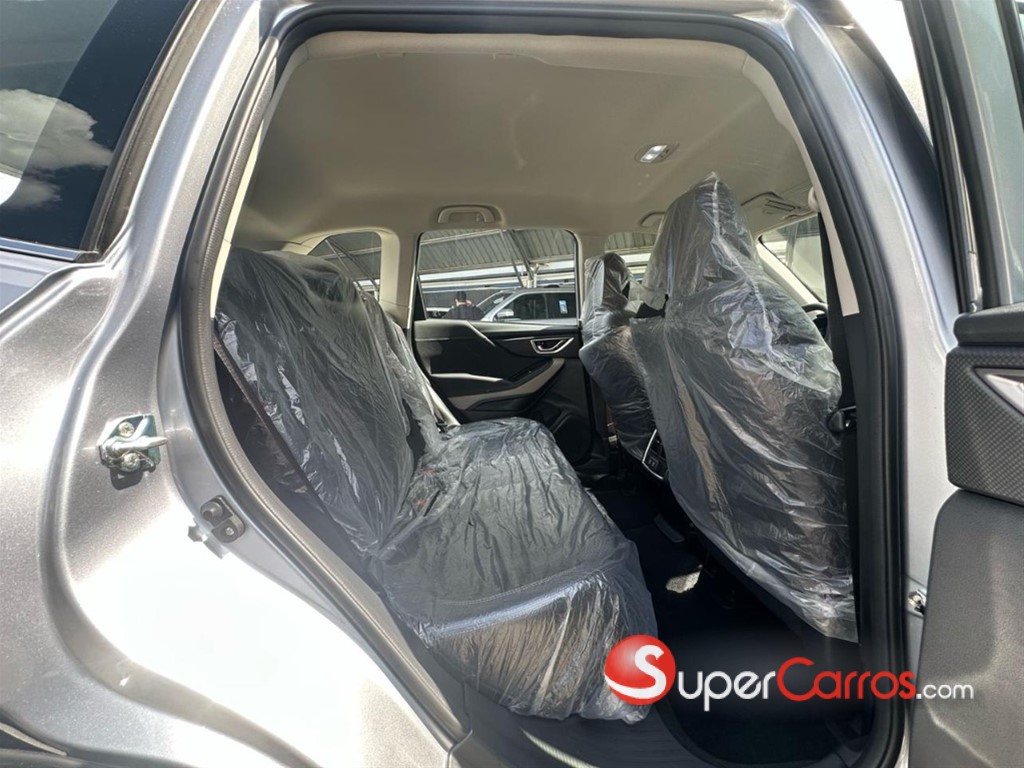 2026 Subaru Forester — foto 10 / 12