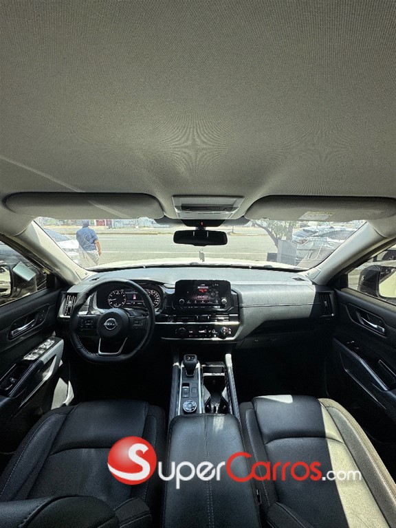 2023 Nissan Pathfinder Advance — foto 4 / 12