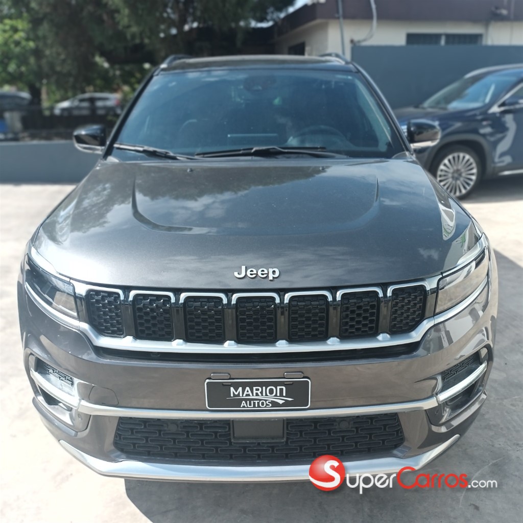 2024 Jeep Commander Overland — foto 2 / 11