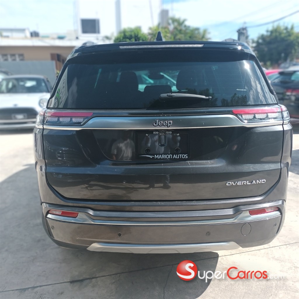 2024 Jeep Commander Overland — foto 10 / 11