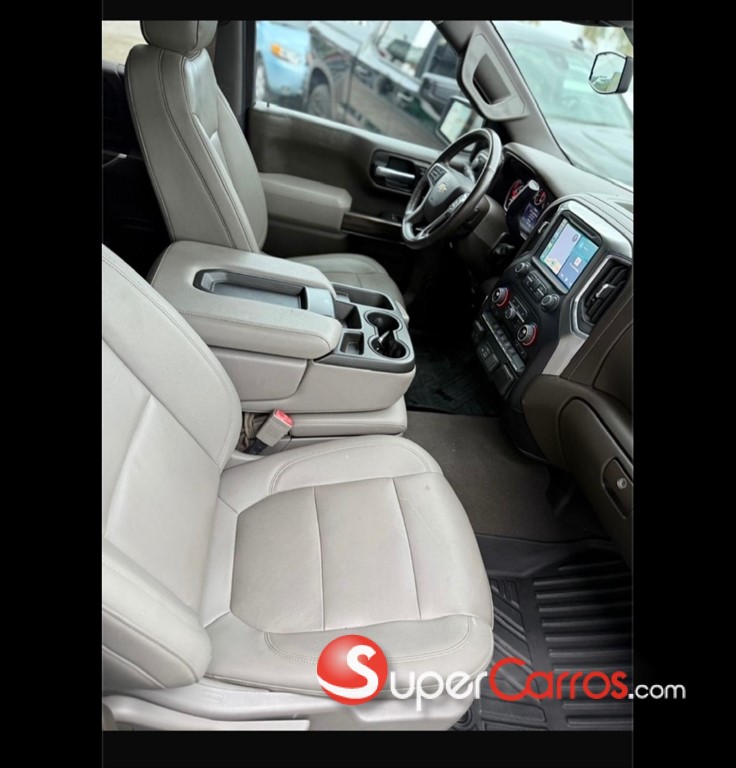 2021 Chevrolet Silverado — foto 10 / 12