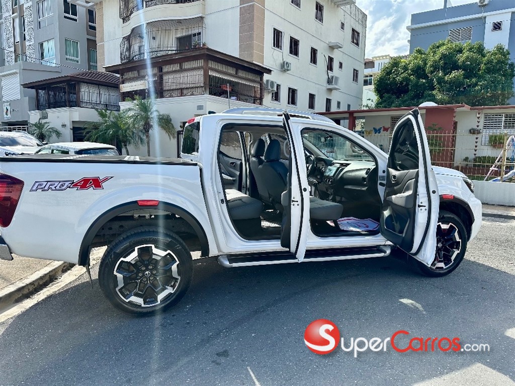 2020 Nissan Frontier — foto 4 / 11
