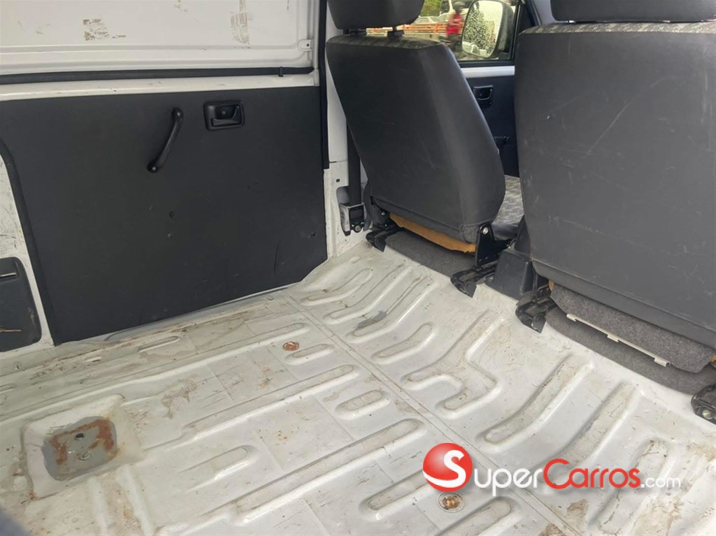 2019 Suzuki APV — foto 5 / 6