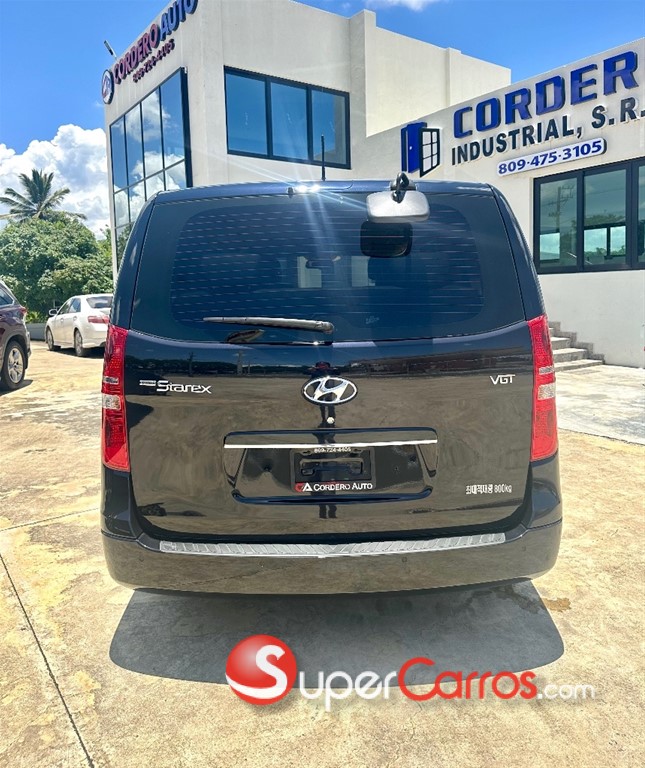 2020 Hyundai Grand Starex — foto 8 / 10