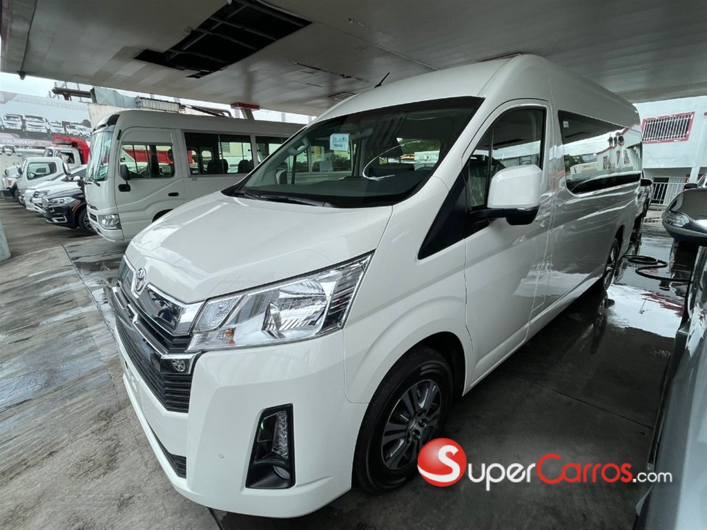 2025 Toyota Hiace GL — foto 5 / 8