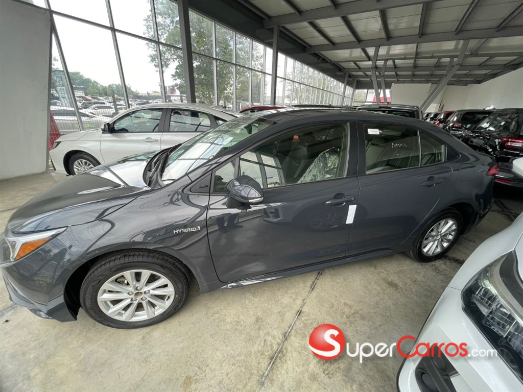 2025 Toyota Corolla Hybrido — foto 6 / 9