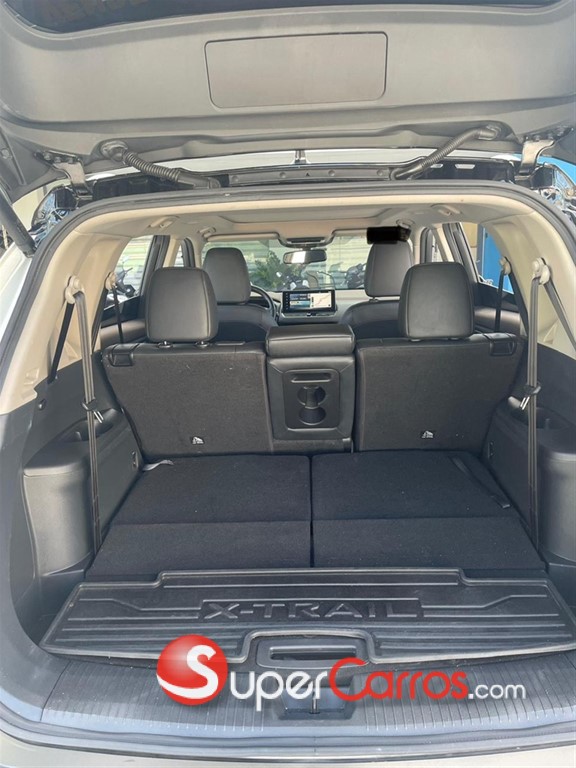 2024 Nissan X-Trail E-Power Exclusive — foto 12 / 12