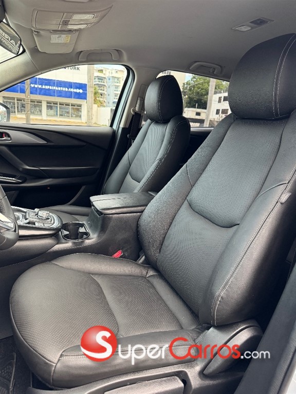 2019 Mazda CX-9 Touring — foto 7 / 11