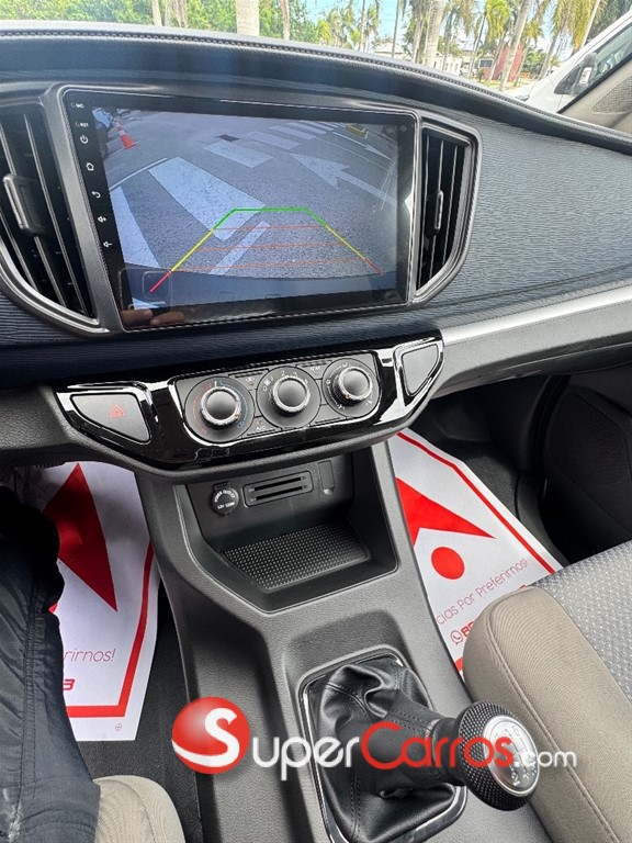 2026 Forthing V3 — foto 8 / 11