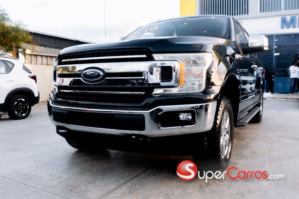 2018 Ford F 150 XLT — foto 2 / 9