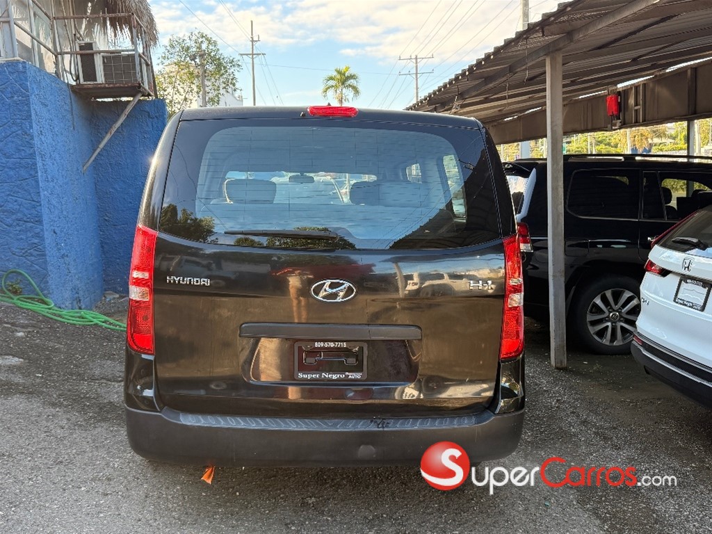 2019 Hyundai H 1 — foto 8 / 9