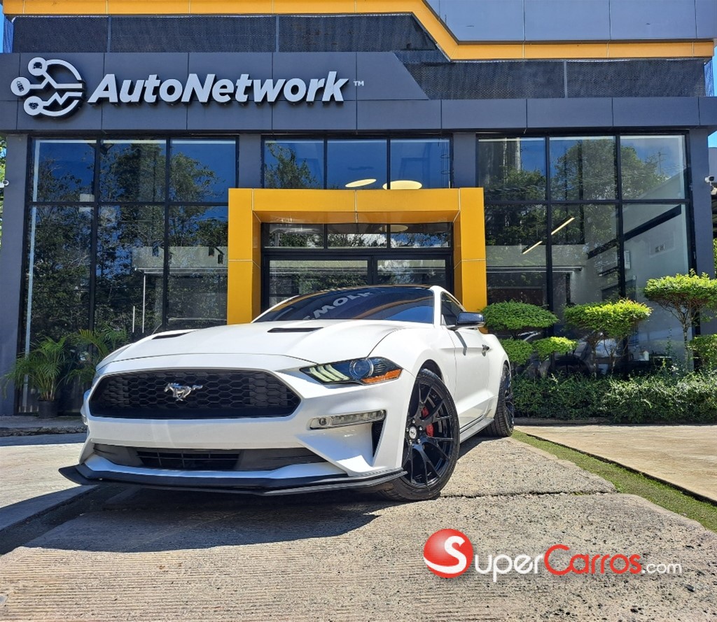 2018 Ford Mustang Ecoboost — foto 2 / 10