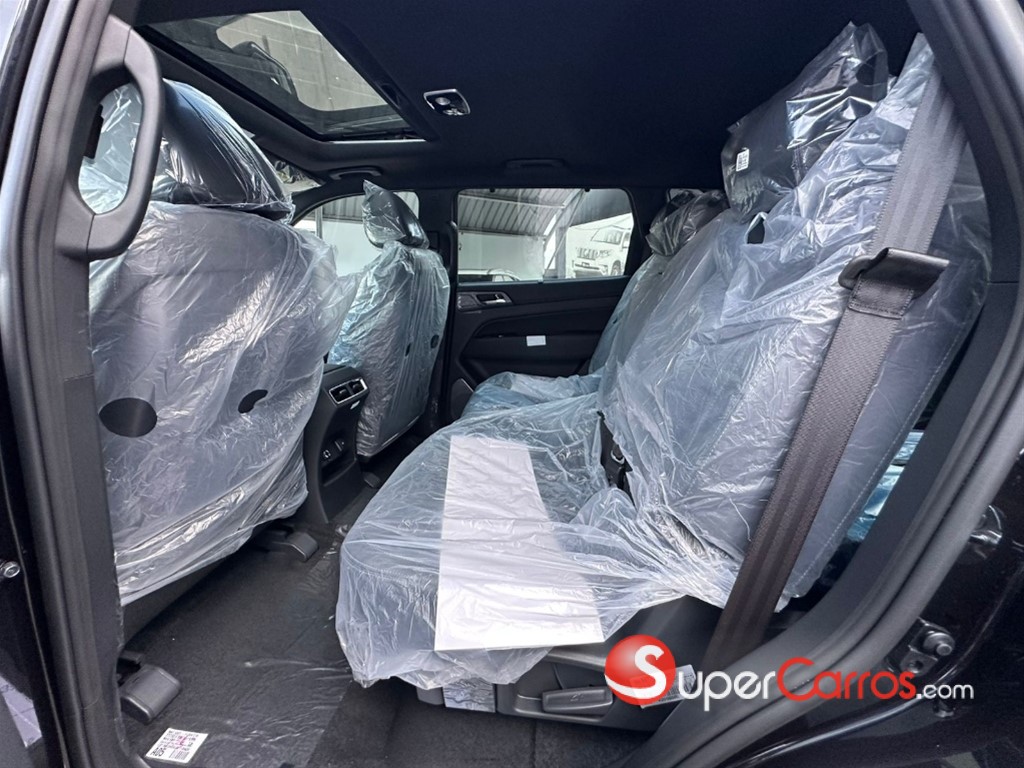 2026 KGM Rexton ADVENTURE — foto 8 / 12