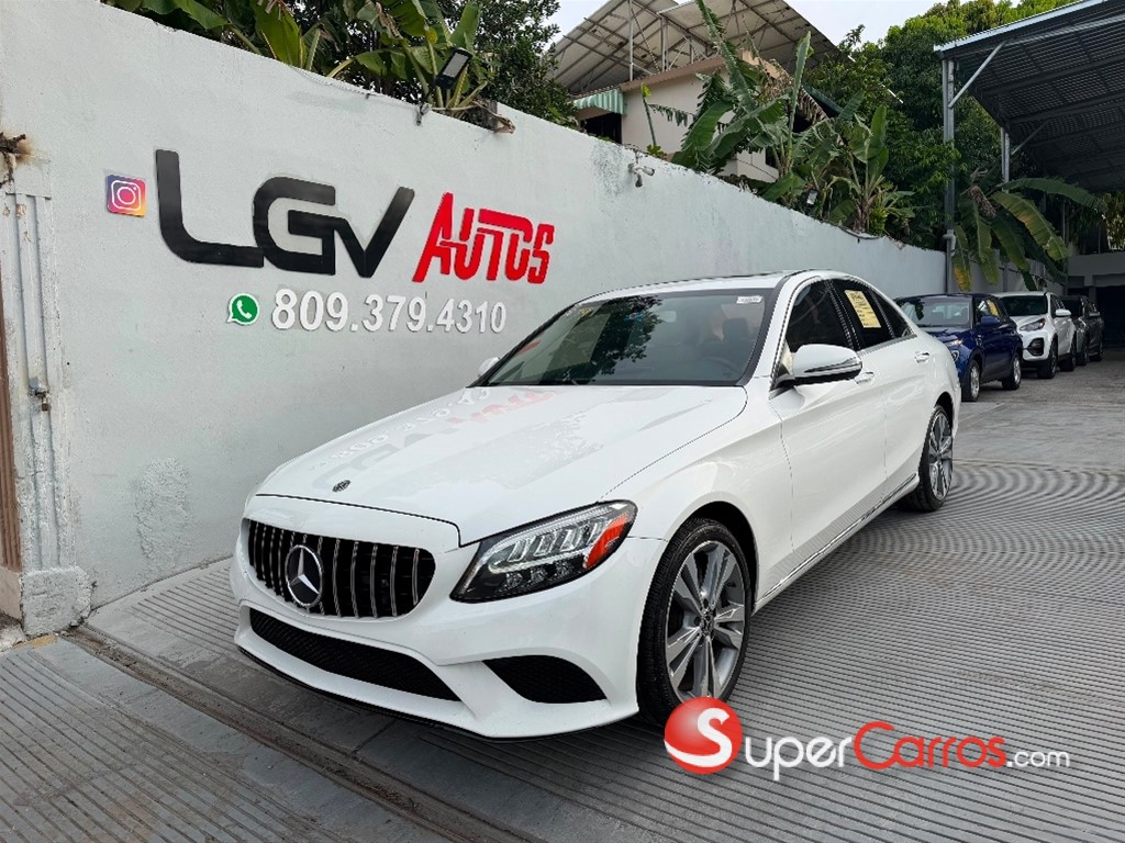 2019 Mercedes-Benz Clase C 300