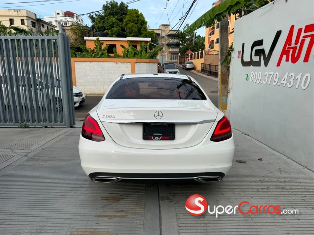 2019 Mercedes-Benz Clase C 300 — foto 5 / 12