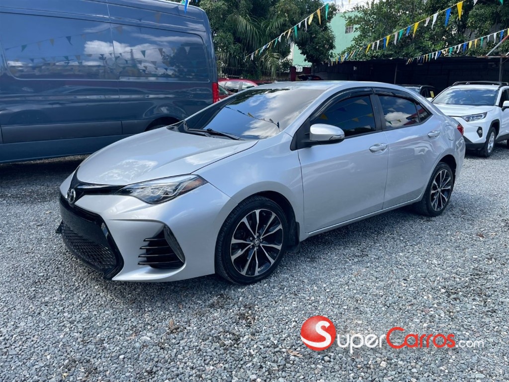 2019 Toyota Corolla S — foto 2 / 11
