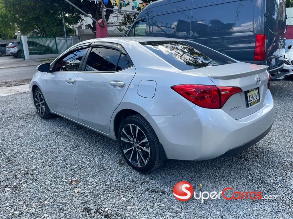 2019 Toyota Corolla S — foto 3 / 11
