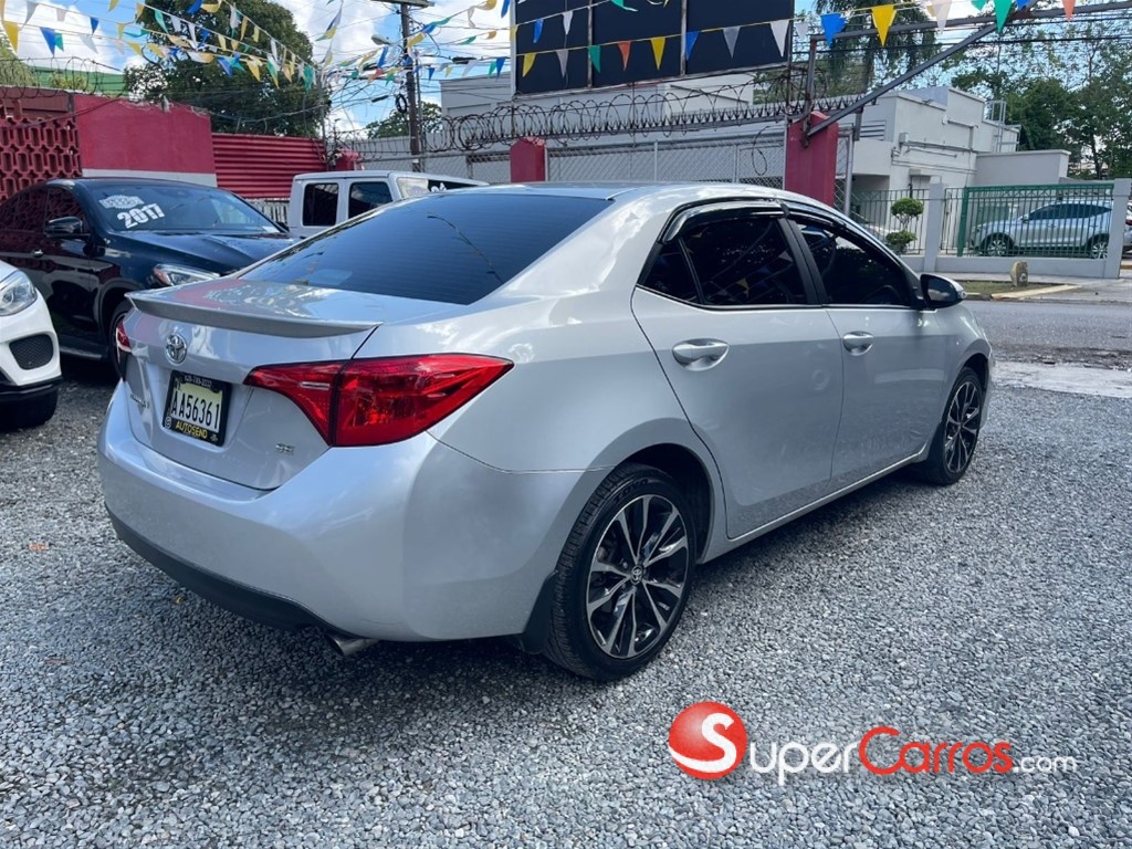 2019 Toyota Corolla S — foto 4 / 11
