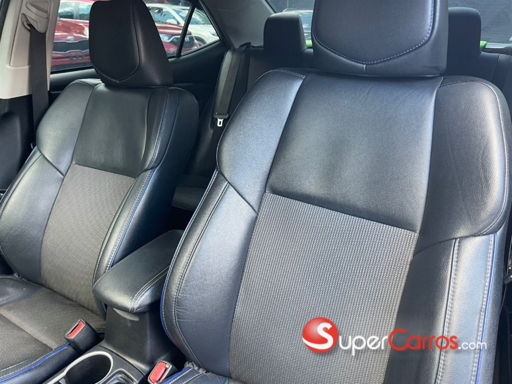 2019 Toyota Corolla S — foto 9 / 11