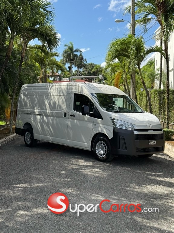 2025 Toyota Hiace — foto 2 / 5