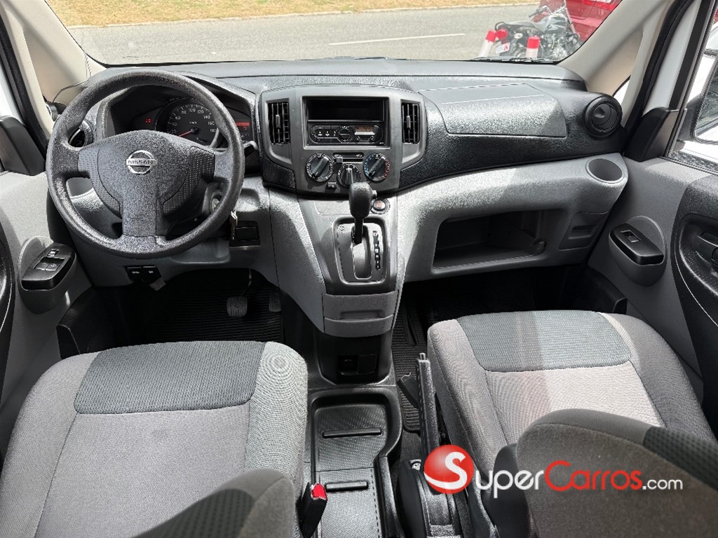 2021 Nissan NV 200 — foto 4 / 9