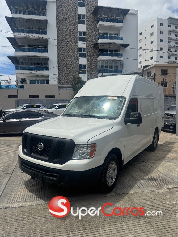2020 Nissan NV 3500 — foto 2 / 11