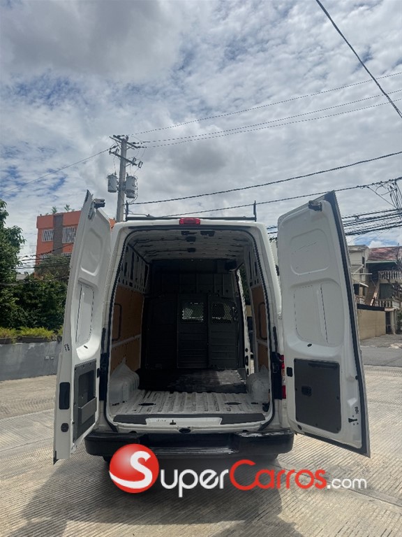 2020 Nissan NV 3500 — foto 4 / 11
