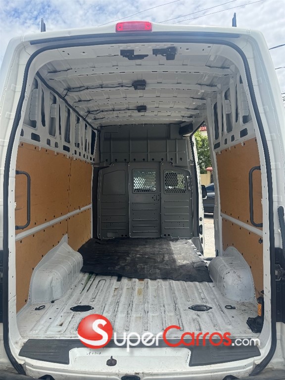 2020 Nissan NV 3500 — foto 5 / 11