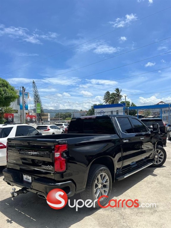 2020 Chevrolet Silverado 2500HD High Country — foto 4 / 10