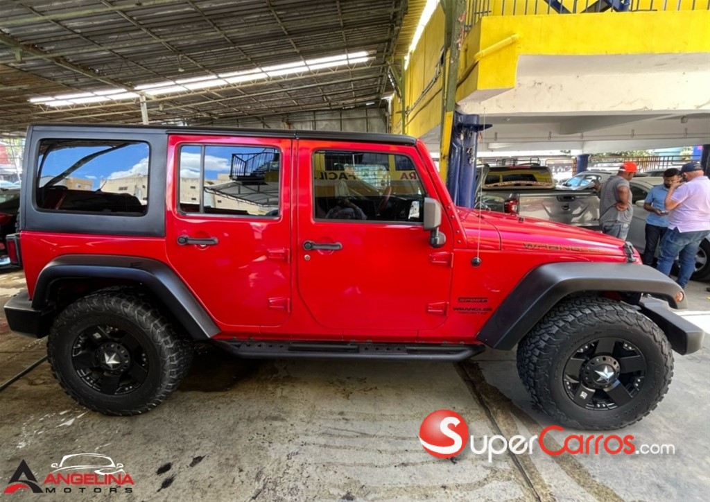 2016 Jeep Wrangler Unlimited — foto 2 / 9