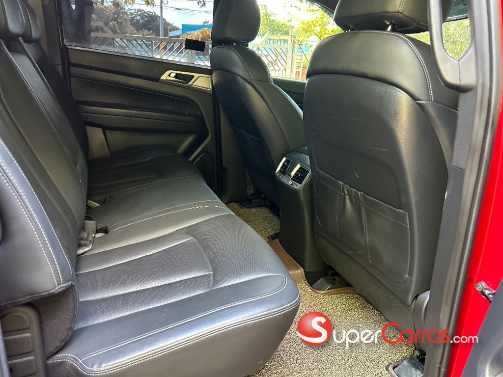 2019 KGM Rexton — foto 8 / 9