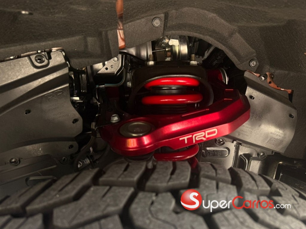 2024 Toyota Tacoma TRD PRO — foto 10 / 12