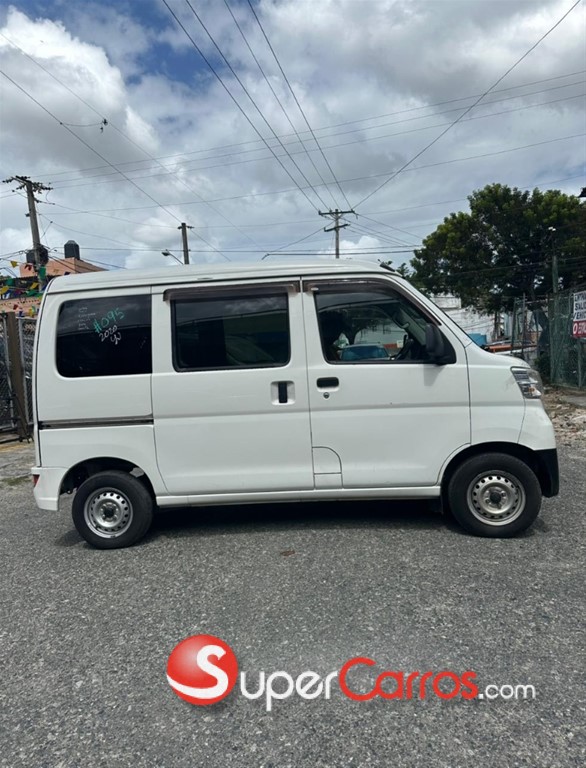 2020 Daihatsu Hijet — foto 4 / 7
