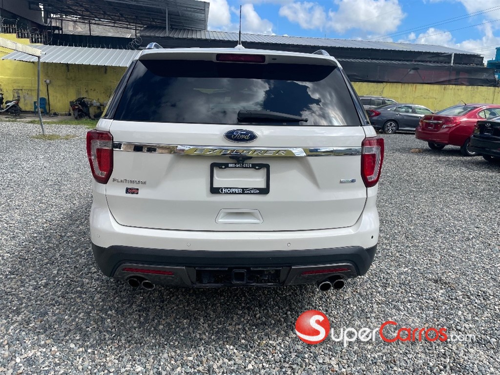 2018 Ford Explorer Limited Platinium — foto 6 / 10