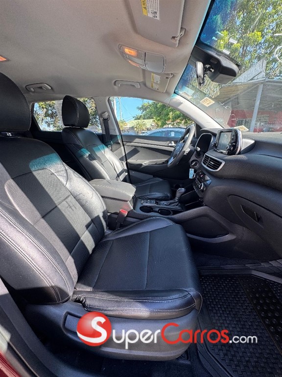 2019 Hyundai Tucson SE — foto 8 / 10