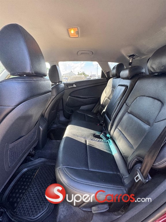 2019 Hyundai Tucson SE — foto 9 / 10