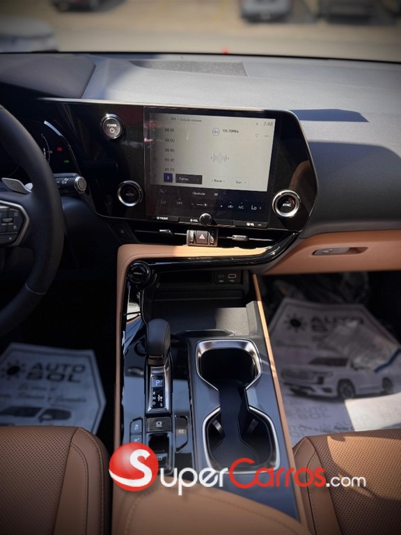 2025 Lexus NX 350 Hybrid — foto 10 / 11