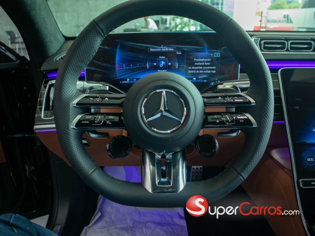 2025 Mercedes-Benz Clase S 63 AMG — foto 2 / 11