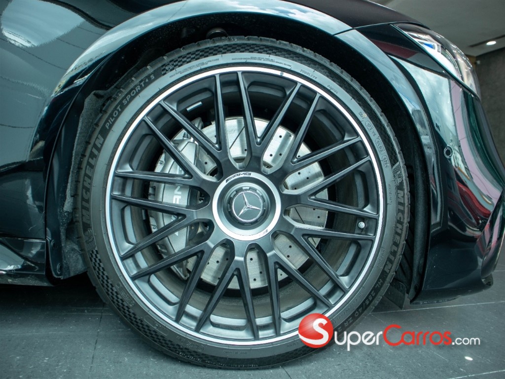 2025 Mercedes-Benz Clase S 63 AMG — foto 9 / 11