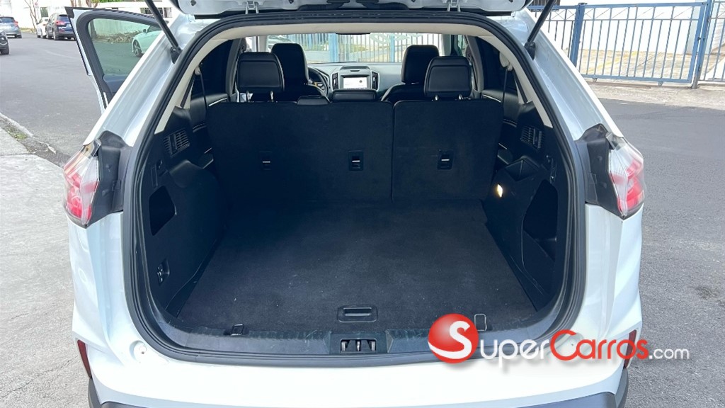 2020 Ford EDGE SEL — foto 5 / 10