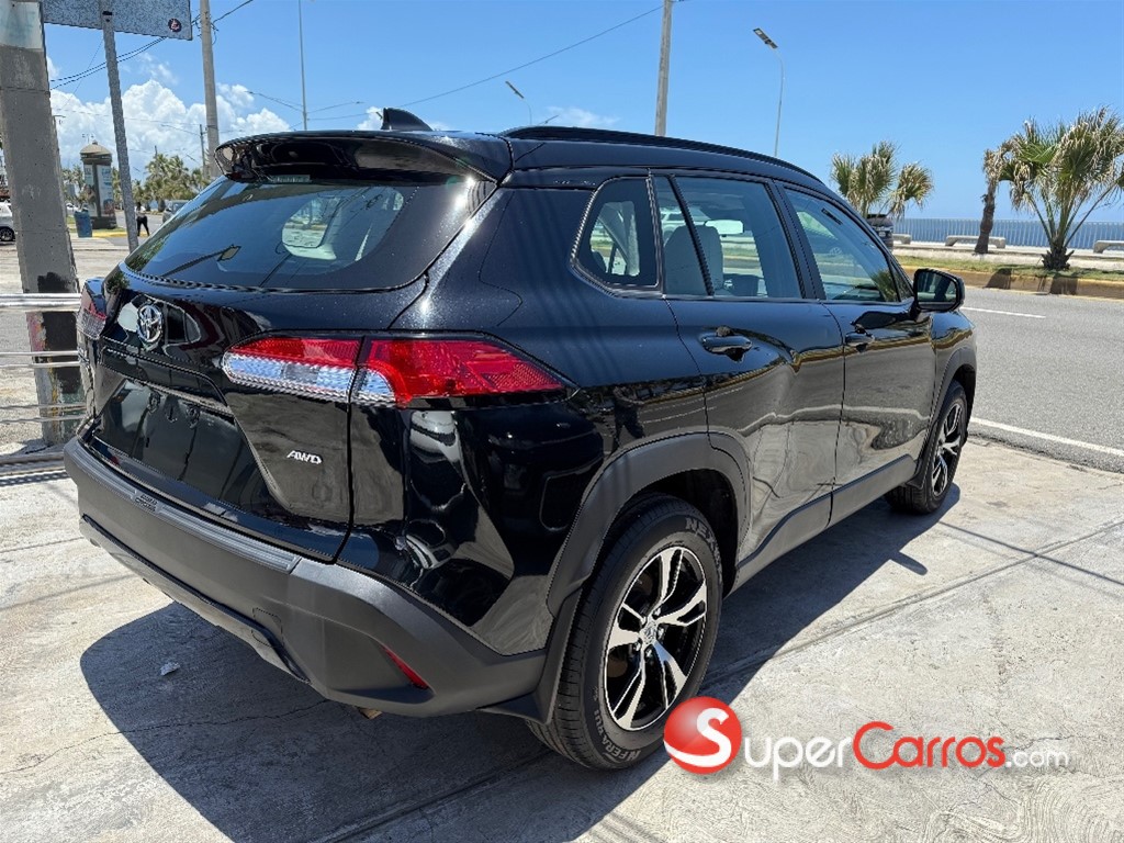 2023 Toyota Corolla Cross — foto 4 / 12