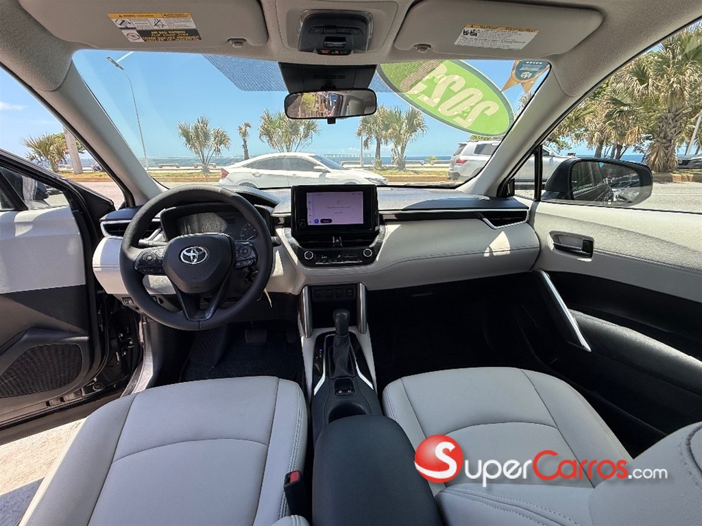 2023 Toyota Corolla Cross — foto 9 / 12