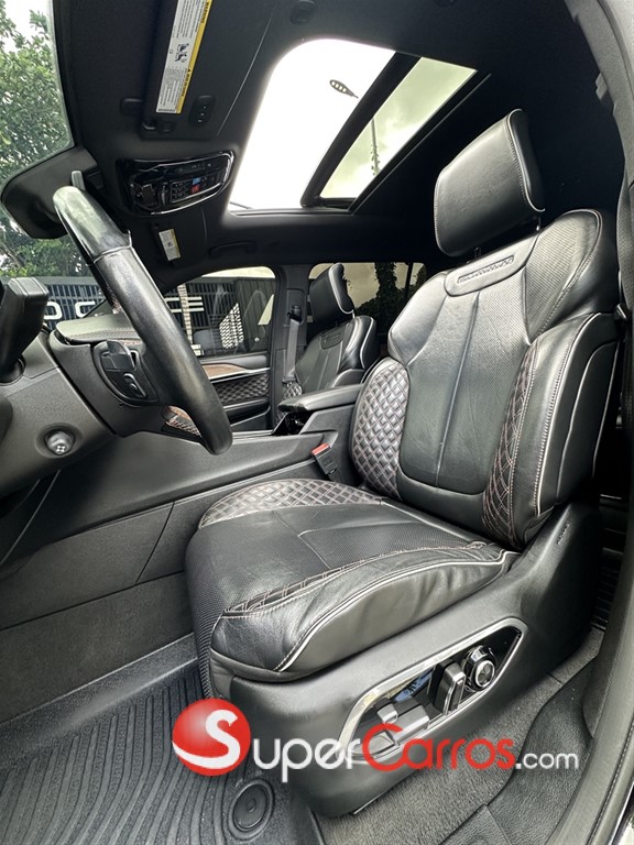 2021 Jeep Grand Cherokee L Summit — foto 2 / 12
