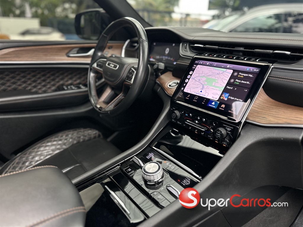 2021 Jeep Grand Cherokee L Summit — foto 7 / 12