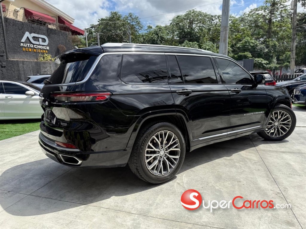 2021 Jeep Grand Cherokee L Summit — foto 8 / 12