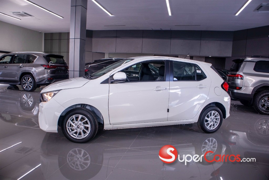 2025 Toyota Agya — foto 2 / 12