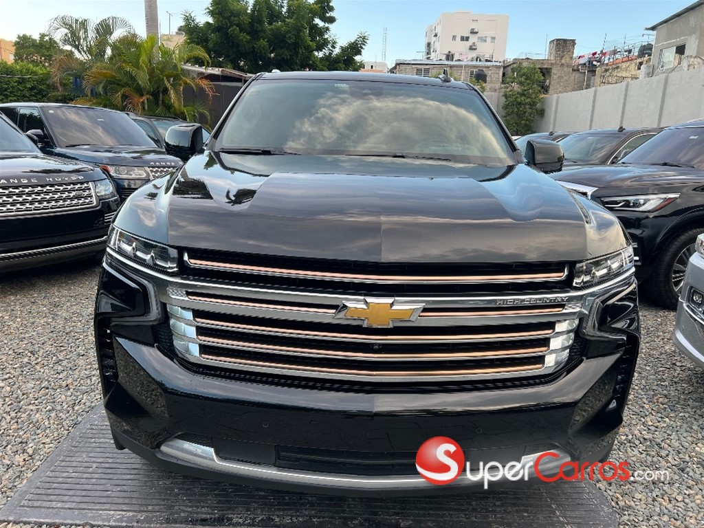 2023 Chevrolet Suburban Highcountry — foto 3 / 5