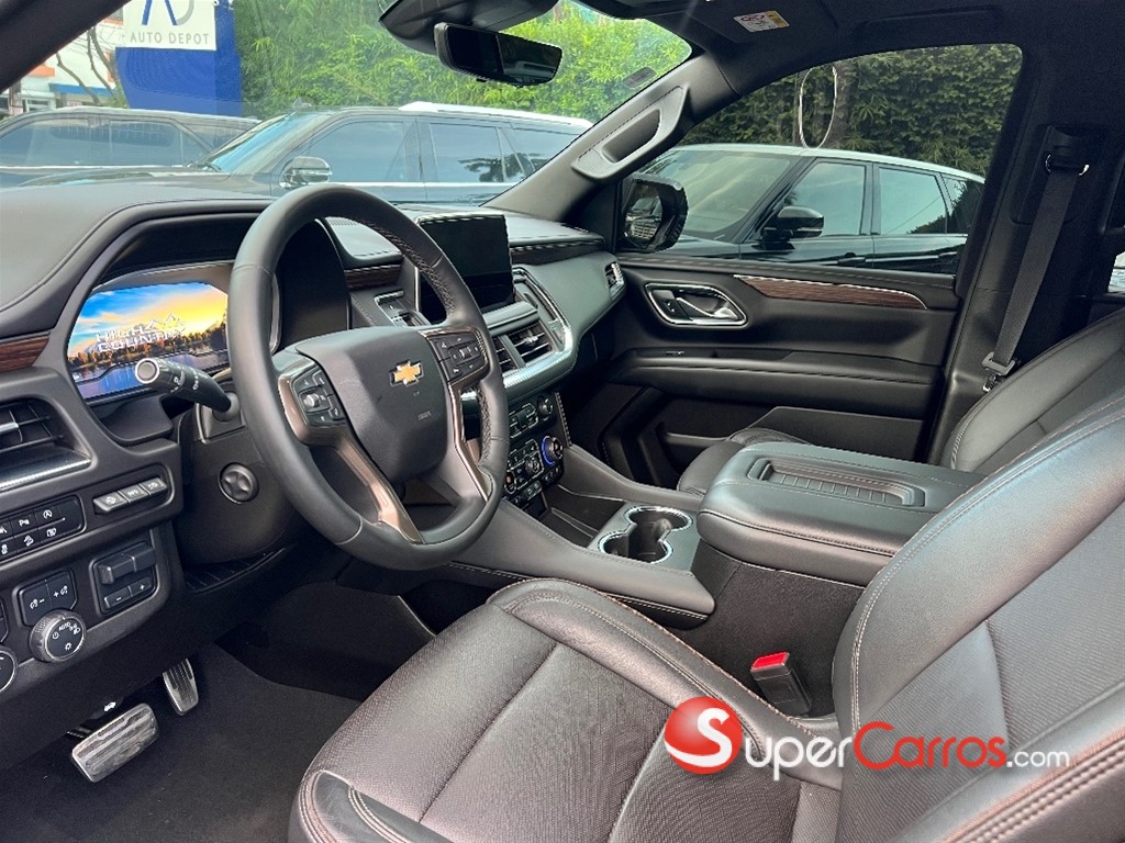 2023 Chevrolet Suburban Highcountry — foto 5 / 5