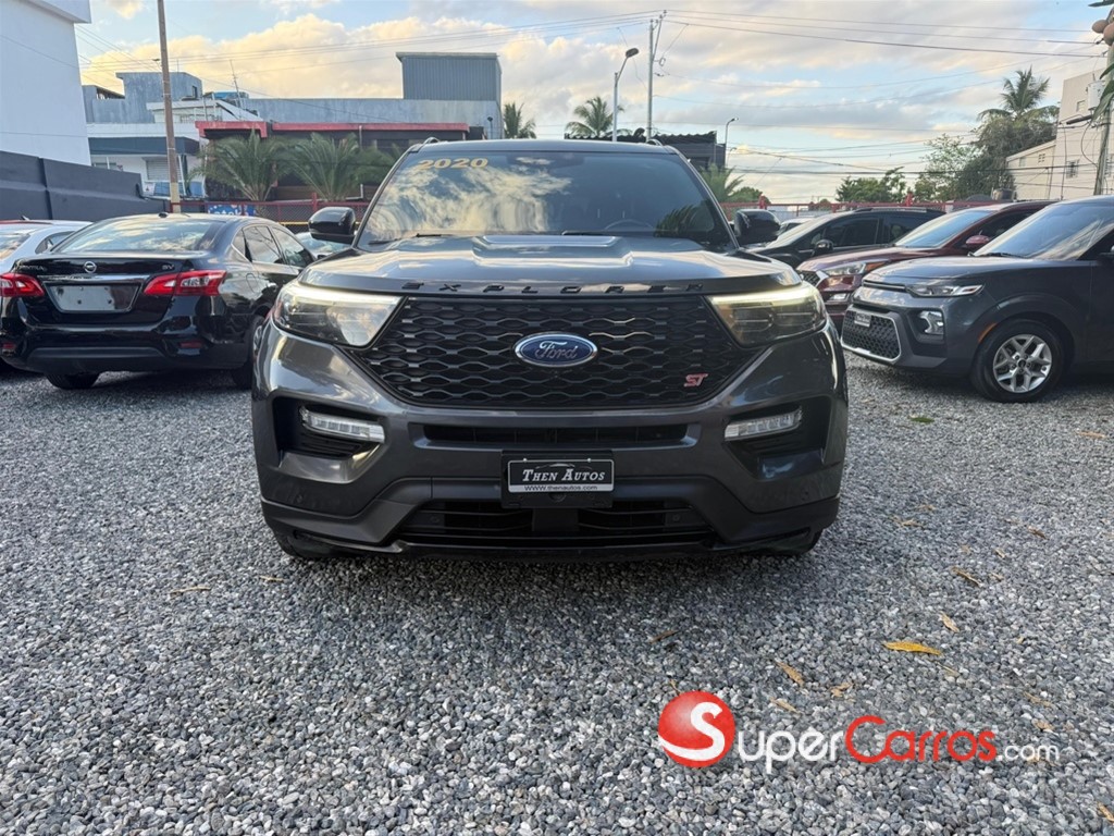 2020 Ford Explorer ST — foto 2 / 12