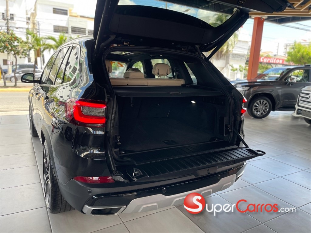 2021 BMW X 5 SDRIVE 40i — foto 8 / 12